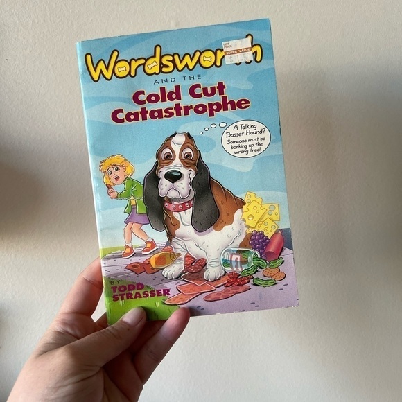 5 for $20 - Two dog related youth books Wordsworth and Puppy Love - Picture 4 of 5